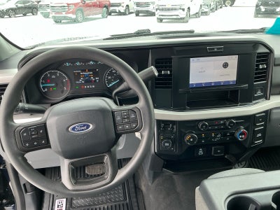 2025 Ford Super Duty F-350 DRW XL
