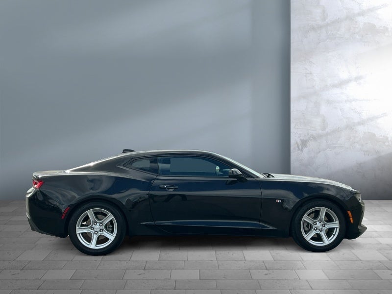 2018 Chevrolet Camaro 1LS