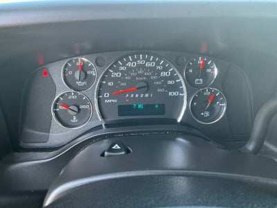 2025 Chevrolet Express Passenger 3500 1LS
