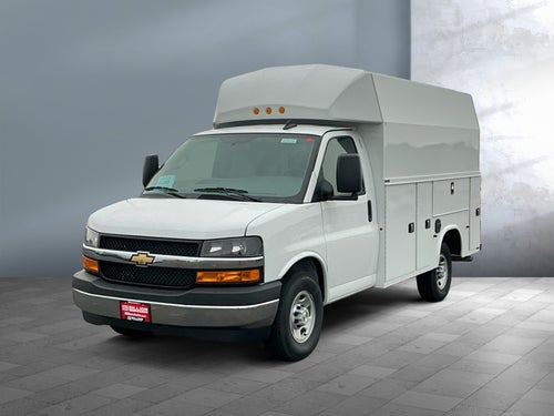 2025 Chevrolet Express Cutaway 3500 1WT