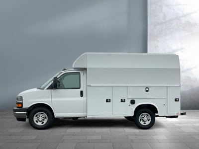2025 Chevrolet Express Cutaway 3500 1WT