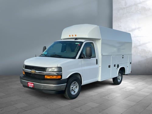 2025 Chevrolet Express Cutaway 3500 1WT