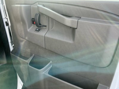 2025 Chevrolet Express Cutaway 3500 1WT