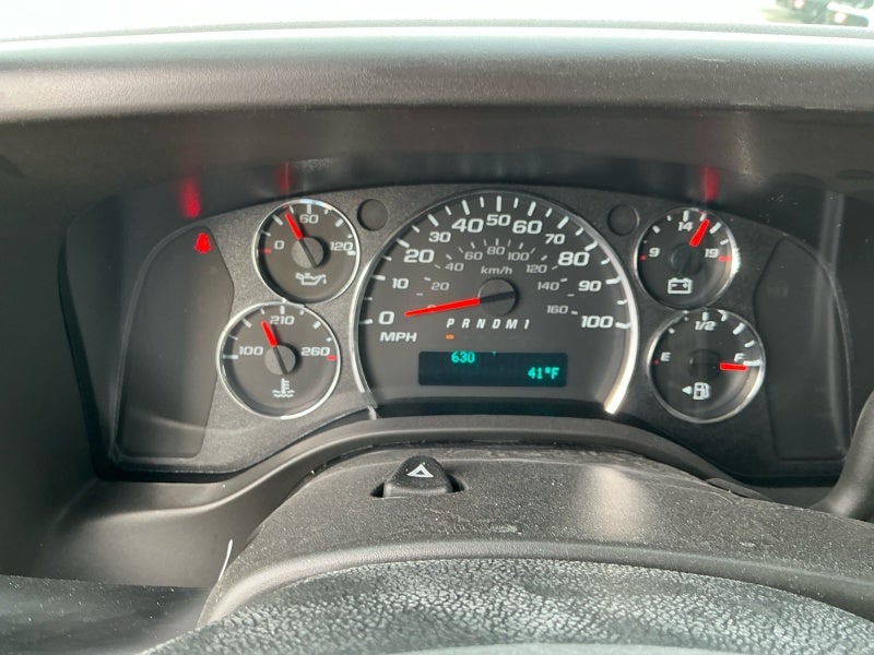 2025 Chevrolet Express Cutaway 3500 1WT