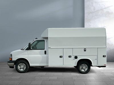 2025 Chevrolet Express Cutaway 3500 1WT