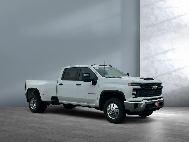 2026 Chevrolet Silverado 3500 HD WT DRW