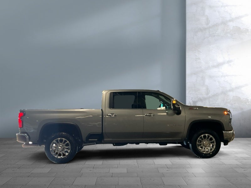 2025 Chevrolet Silverado 3500 HD LTZ