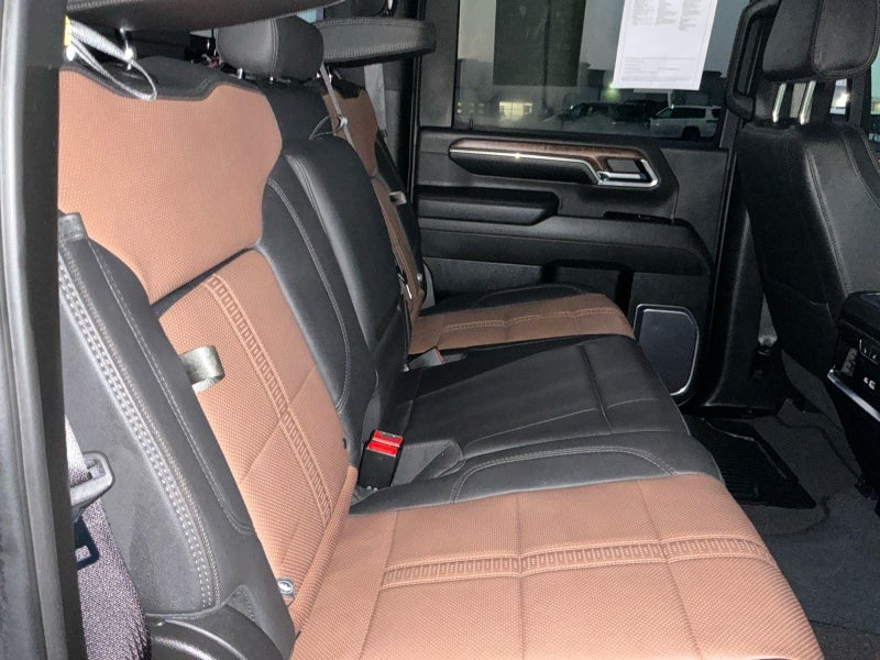 2024 Chevrolet Silverado 3500 HD High Country