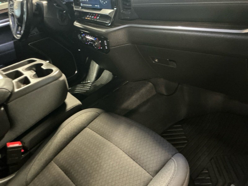 2022 Chevrolet Silverado 1500 LT (2FL)