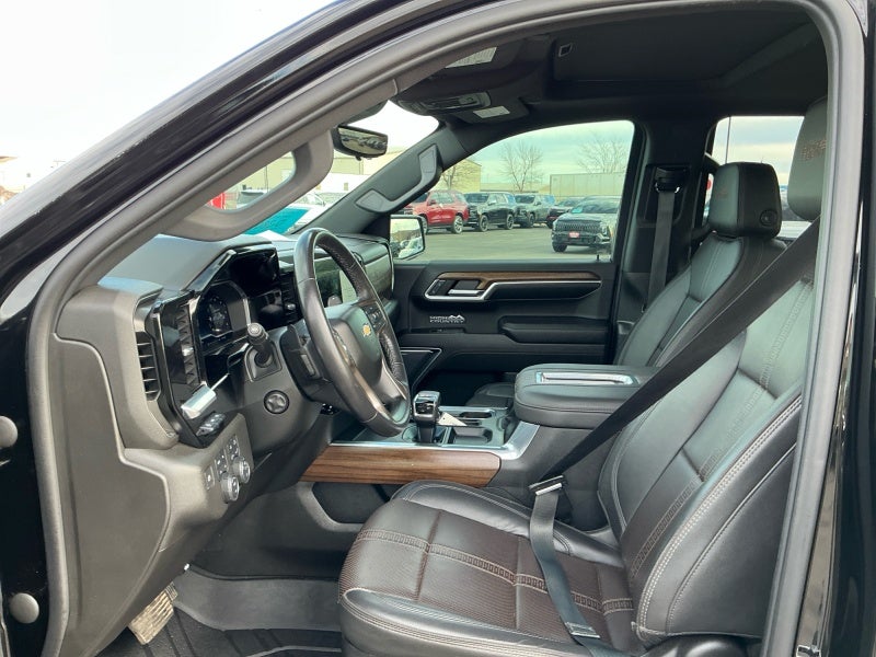 2022 Chevrolet Silverado 1500 High Country