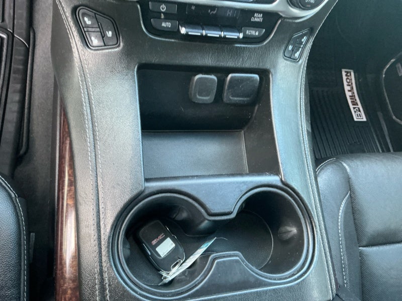 2019 GMC Yukon XL SLT