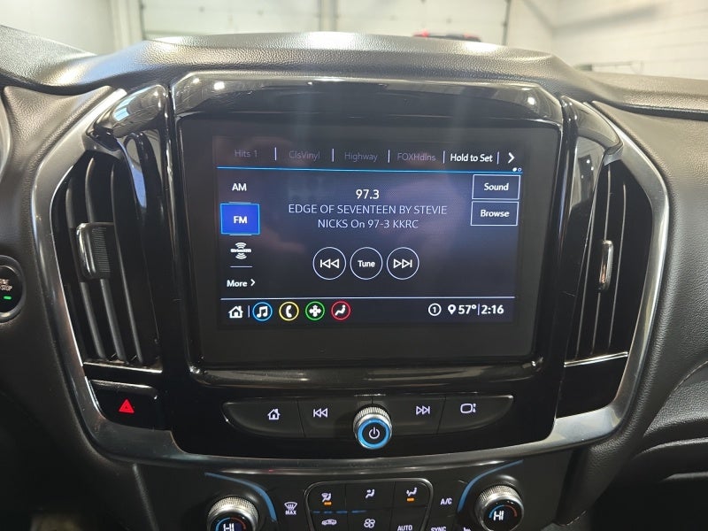 2021 Chevrolet Traverse LT Cloth