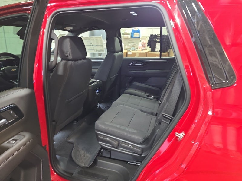 2025 Chevrolet Tahoe LS