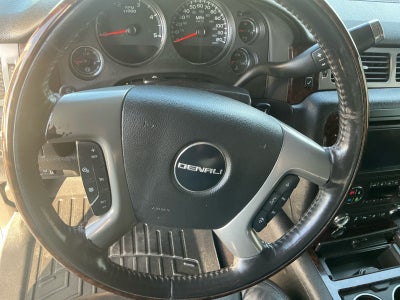 2011 GMC Sierra 2500 HD Denali