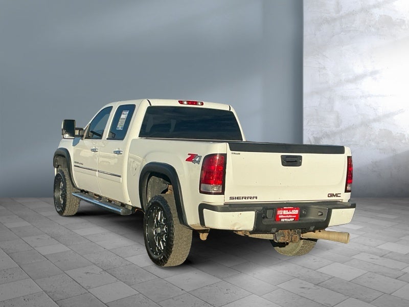 2011 GMC Sierra 2500 HD Denali