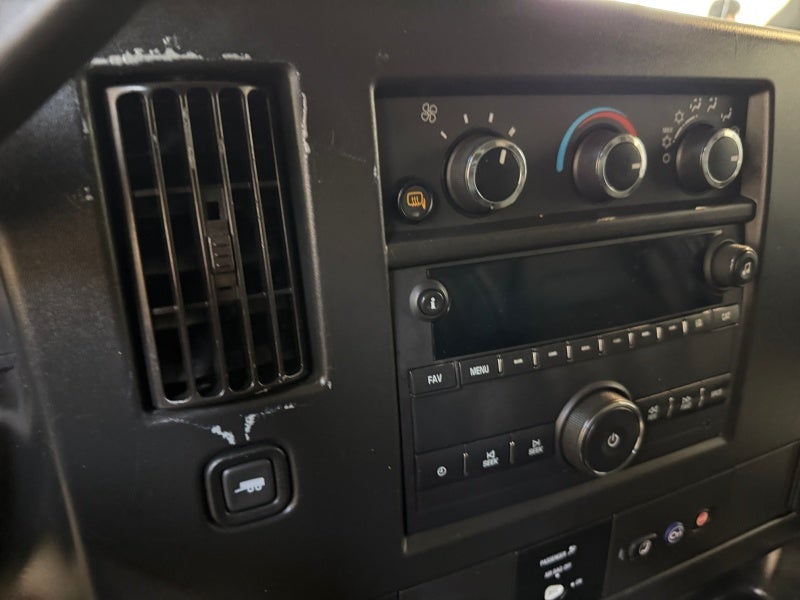 2023 GMC Savana Cargo 2500 Work Van