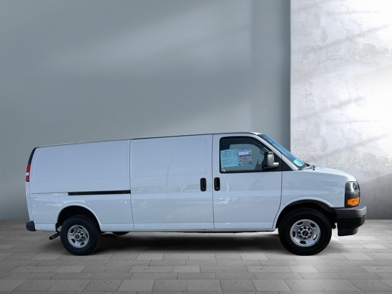 2023 GMC Savana Cargo 2500 Work Van