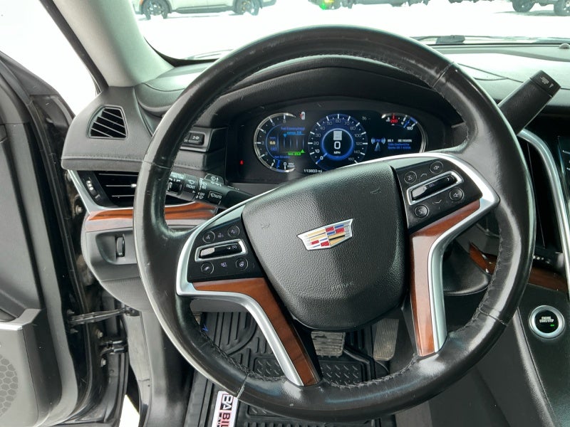 2018 Cadillac Escalade Luxury