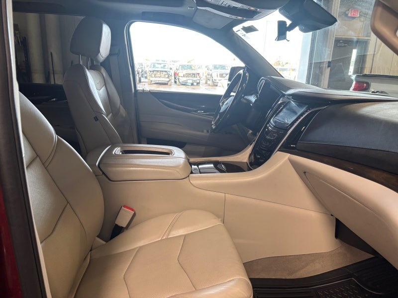 2020 Cadillac Escalade Premium Luxury