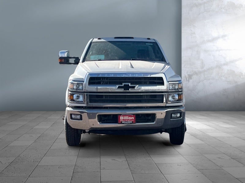 2023 Chevrolet Silverado 6500 HD Work Truck