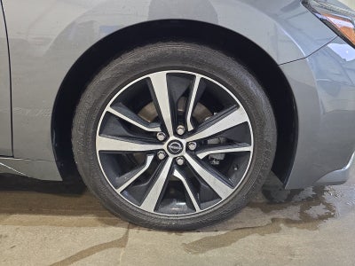 2023 Nissan Maxima SV