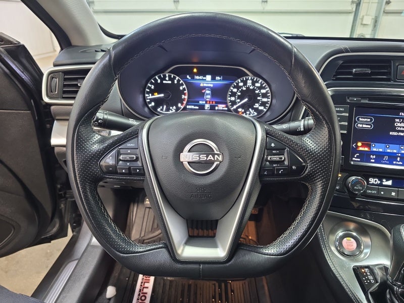 2023 Nissan Maxima SV