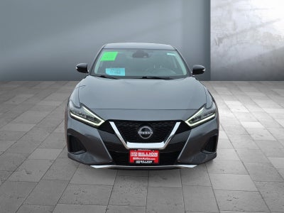 2023 Nissan Maxima SV