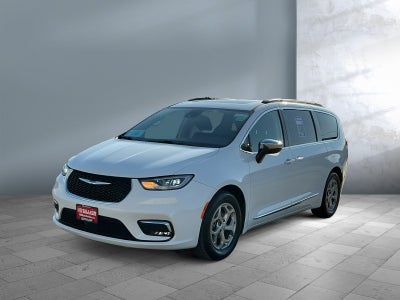 2023 Chrysler Pacifica Limited