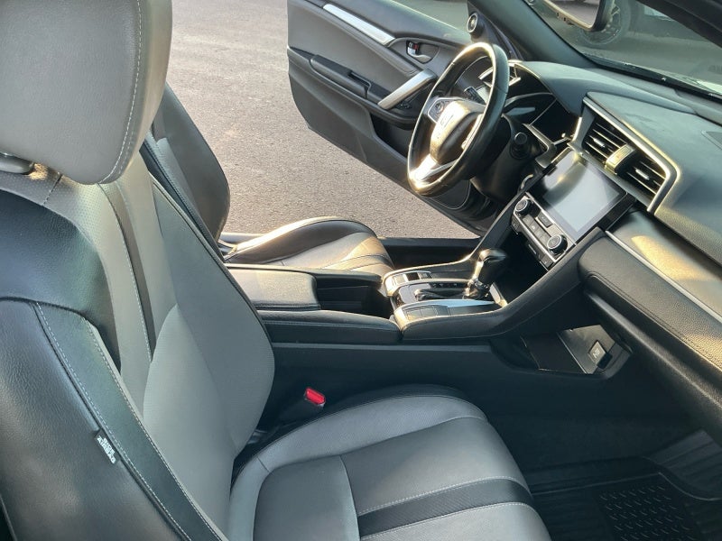 2018 Honda Civic Coupe EX-L