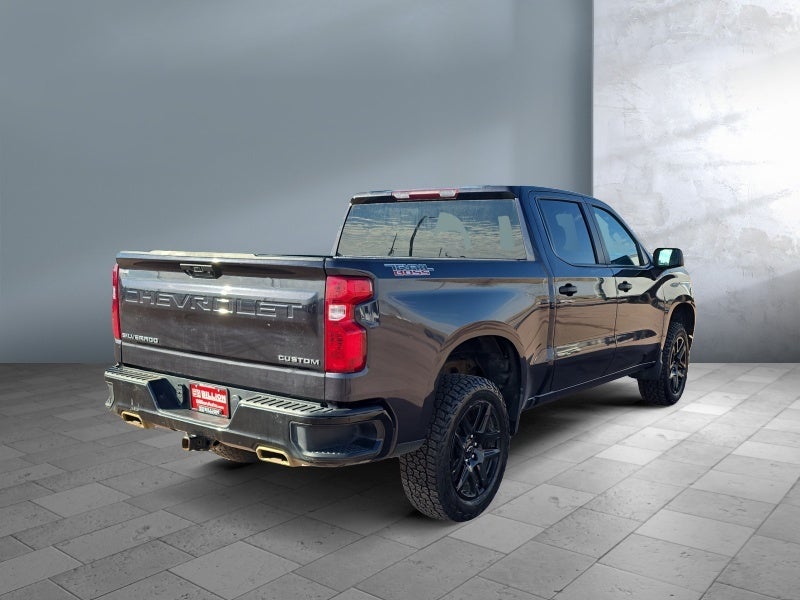 2022 Chevrolet Silverado 1500 Custom Trail Boss