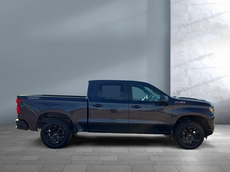 2022 Chevrolet Silverado 1500 Custom Trail Boss