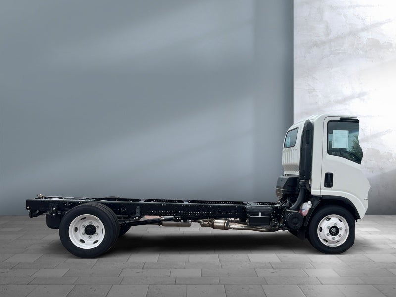 2025 Chevrolet Low Cab Forward 5500 HG NA