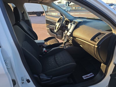 2020 Mitsubishi Outlander Sport ES 2.0