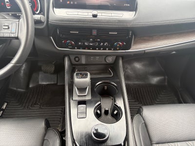 2024 Nissan Rogue Platinum