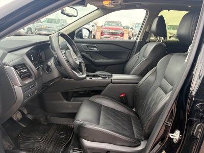 2024 Nissan Rogue Platinum