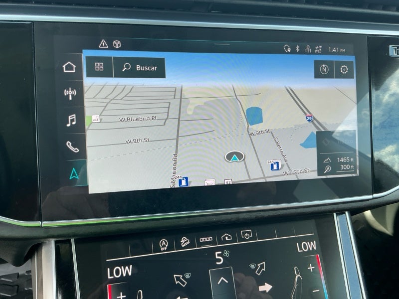 2022 Audi Q8 Premium