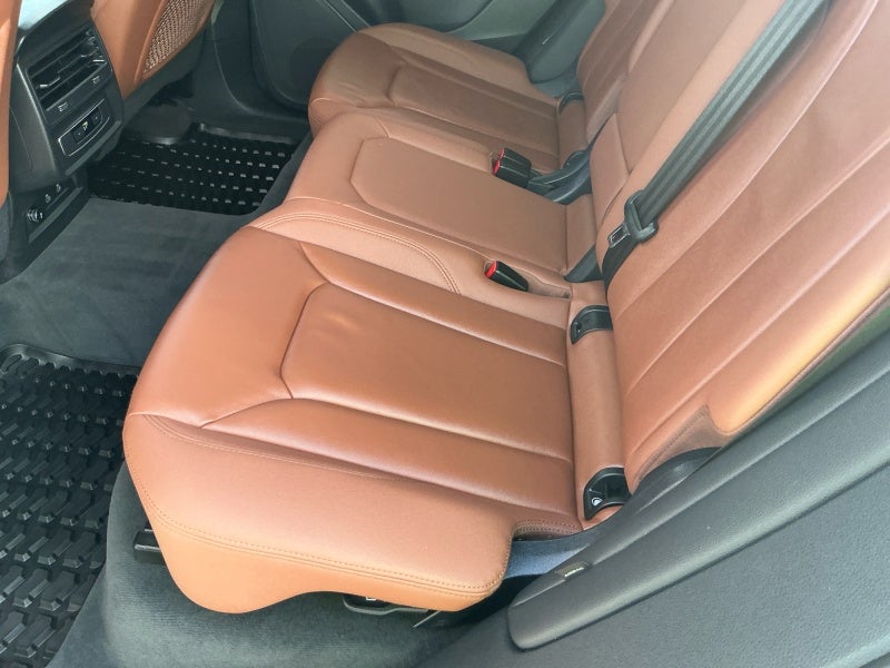 2022 Audi Q8 Premium