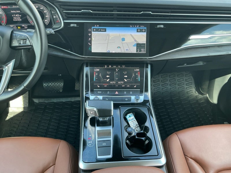 2022 Audi Q8 Premium