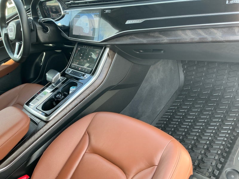 2022 Audi Q8 Premium