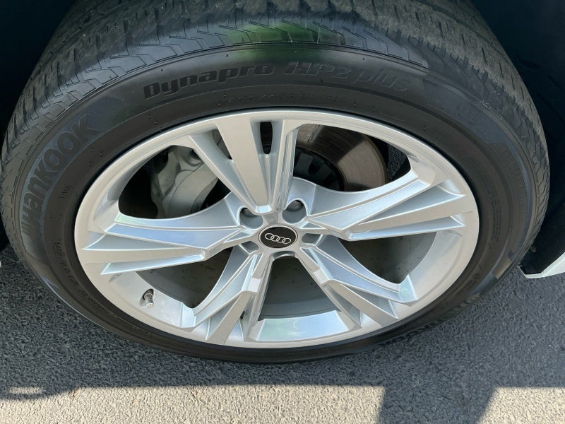 2022 Audi Q8 Premium