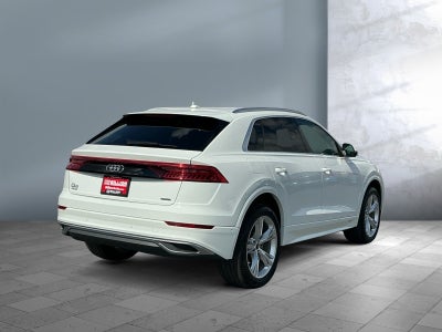 2022 Audi Q8 Premium