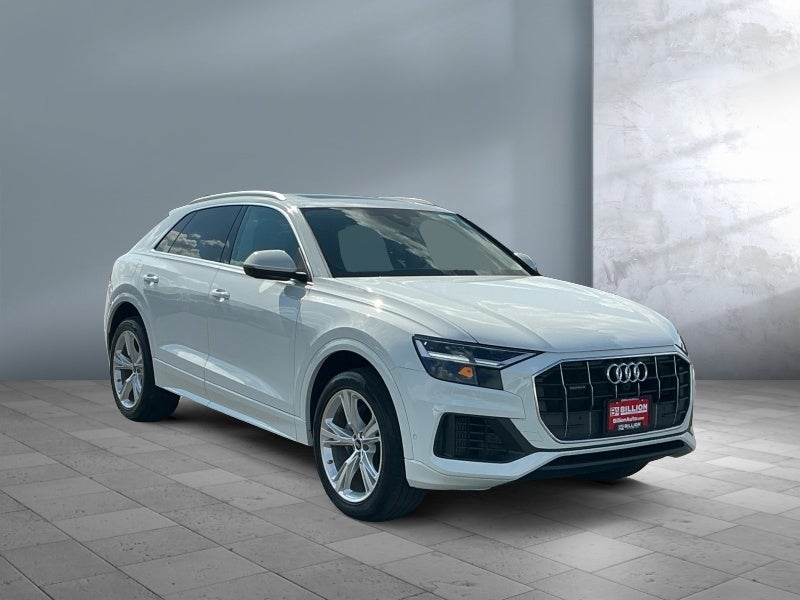 2022 Audi Q8 Premium