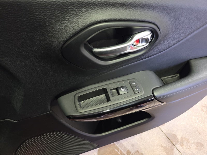 2021 Jeep Cherokee Altitude