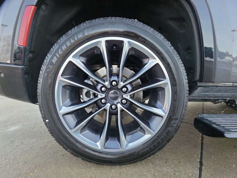 2022 Jeep Wagoneer Series III