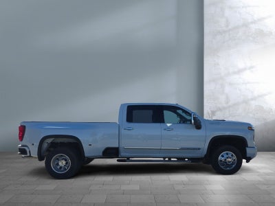 2026 Chevrolet Silverado 3500 HD High Country DRW