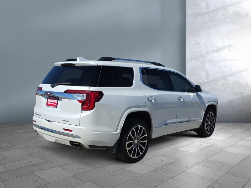 2020 GMC Acadia Denali