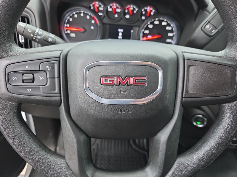 2025 GMC Sierra 2500 HD Pro