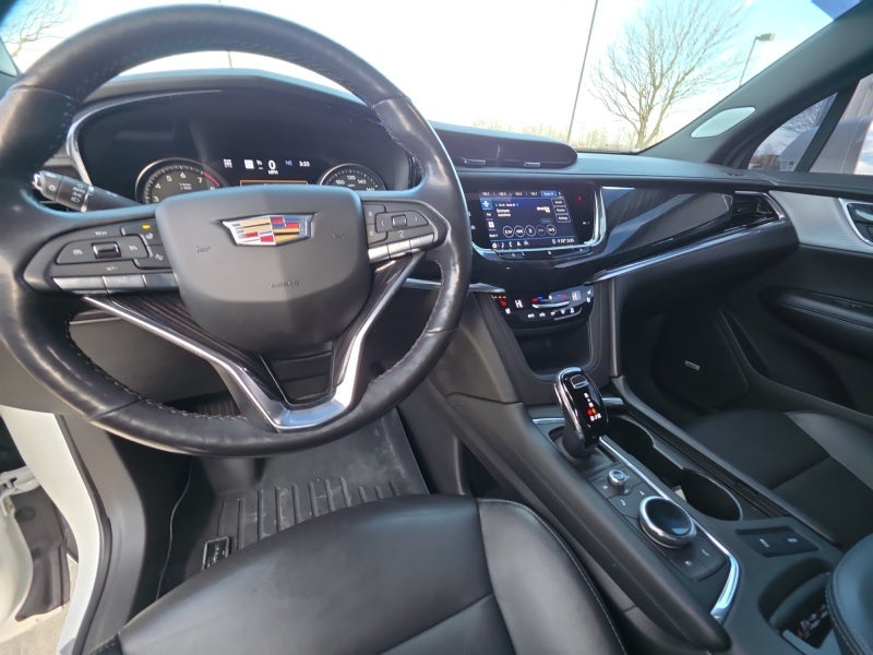 2020 Cadillac XT6 Premium Luxury