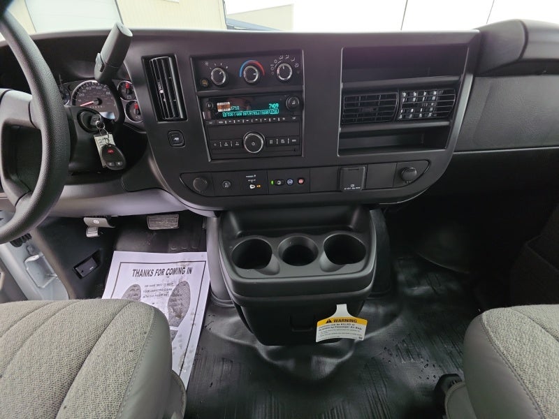 2026 Chevrolet Express Cutaway 3500 1WT