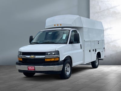 2025 Chevrolet Express Cutaway 3500 1WT